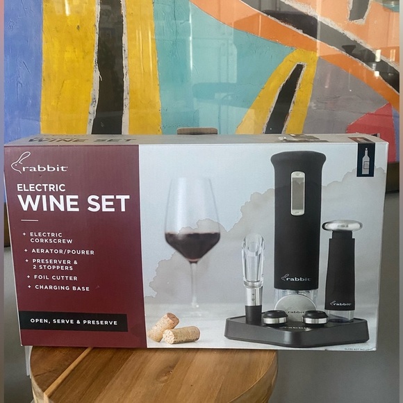 New Rabbit 7 Piece electric Wine Set - Picture 3 of 5